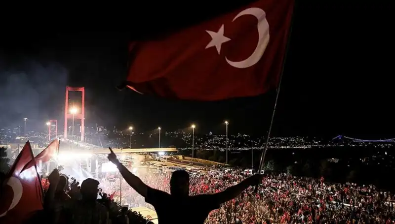 15 Temmuz’un Anısına “En Uzun Gece”: Külliye’de İlk Temsil Olacak