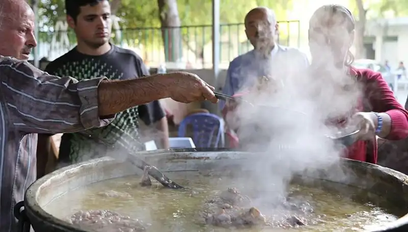 Gadir-i Hum Bayramı Kutlamaları: Anlamı ve Gelenekleri Neler?