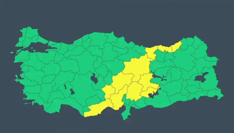Türkiye'de 11 İl İçin Sağanak Ve Fırtına Alarmı: Tedbirleri Alın!