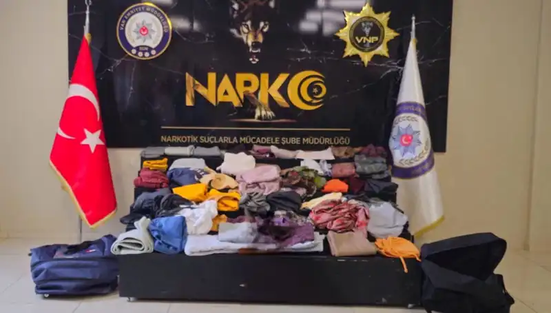 32 Kilo Metamfetaminle Yakalandı: Uyuşturucu İle Mücadelede Şok Edici Gelişme