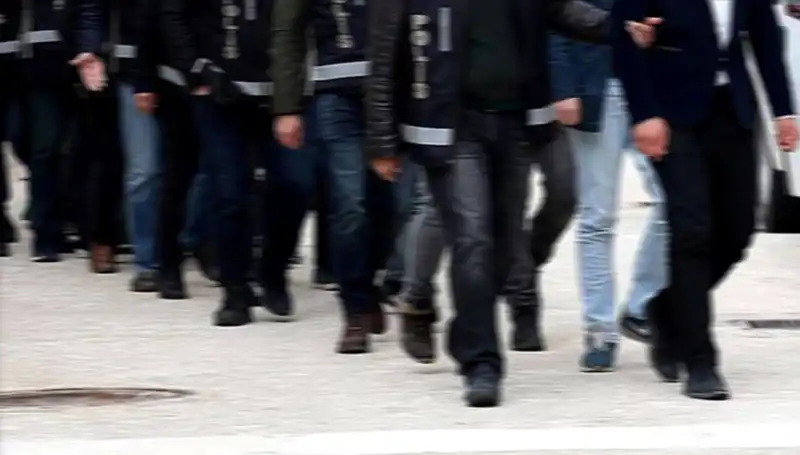 Kadın Profiliyle Tuzak Kurdu: Gasp Olayında Şaşırtan Yöntem
