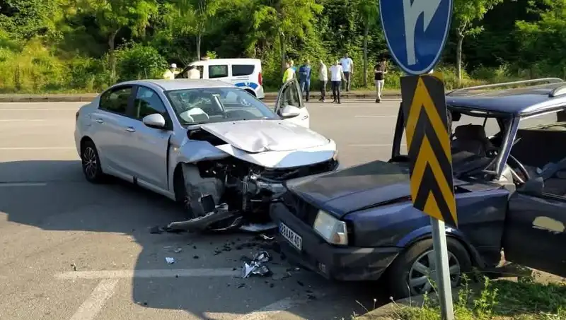 Görele'de Faciaya Neden Olan Kaza: Sürücü Camdan Fırladı