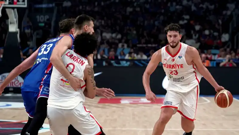 12 Dev Adam’ın 16. Tur Heyecanı: İsveç ile Zorlu Mücadele