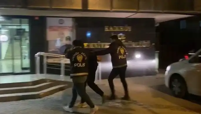 Galatasaray Taraftarına Saldıran Kişi Yakalandı: Detaylar Neler?