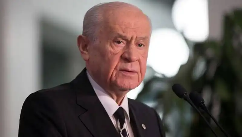 MHP Lideri Bahçeli, Kurban Vekaletini Kızılay'a Vererek Dayanışma Mesajı Verdi