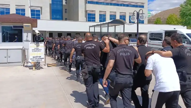 Ankara'da Haraç Çetesi Çökertildi: Tehditler ve Avukatlar İle Şok Operasyon