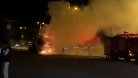 Zonguldak'ta Seyir Halindeki TIR Korkunç Bir Yangınla Alev Alev Yandı