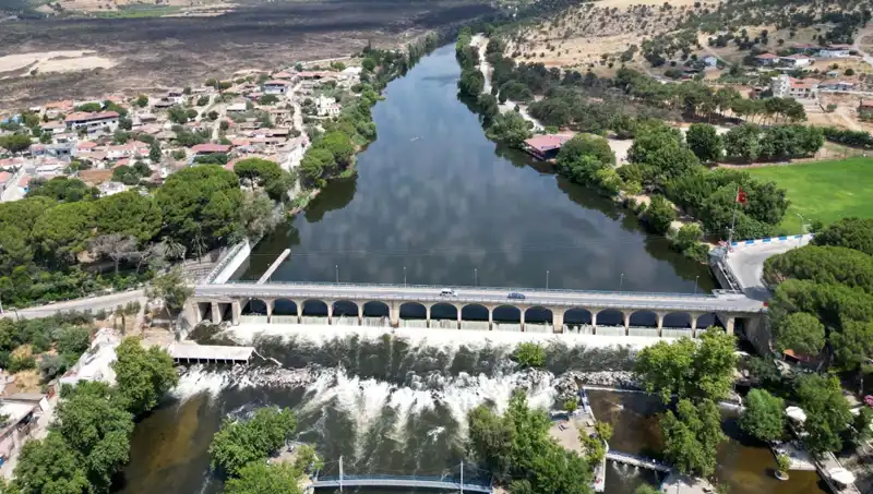 Manisa'nın Gözde Noktası Adala Kanyonu, Ziyaretçi Akınına Uğradı