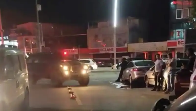 Kardeş Kardeşi Öldürdü: Annesini Yaralayan Saldırı Olayı