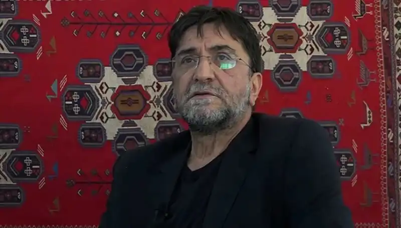 Nihat Genç Hayatını Kaybetti: Gazeteci Dünyasında Büyük Bir Kayıp