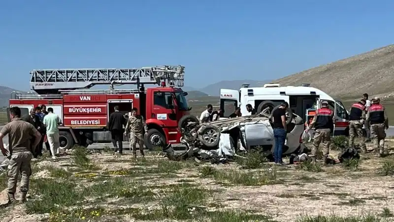 Van’da Feci Kaza: 4 Kişi Hayatını Kaybetti, 2 Yaralı Durum Critik