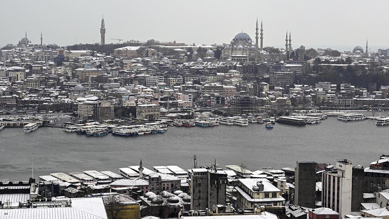 İstanbul'a Kar Yağdı!