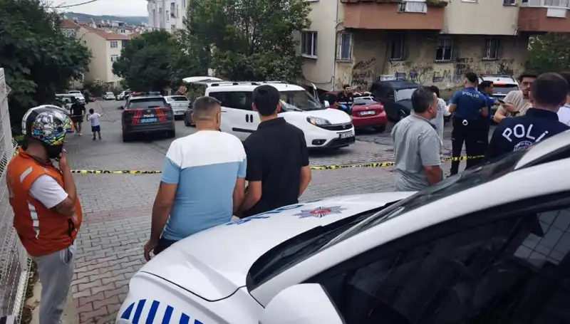 İstanbul'da Silahlı Saldırı: Hayatını Kaybeden Genç Adamın Kimliği Belli Oldu