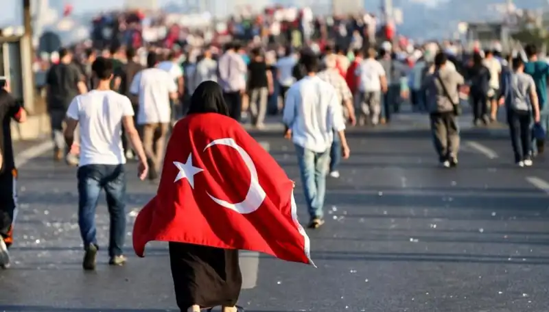 Kabineden 15 Temmuz'a Dair Anlamlı Mesajlar: Birlik ve Beraberlik Vurgusu