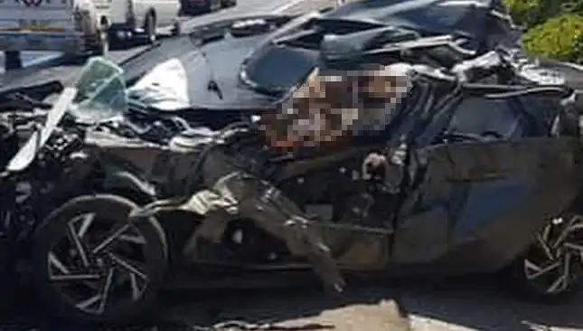 Şanlıurfa’da Otomobil Tankere Çarptı: Can Kaybı ve Yaralılar