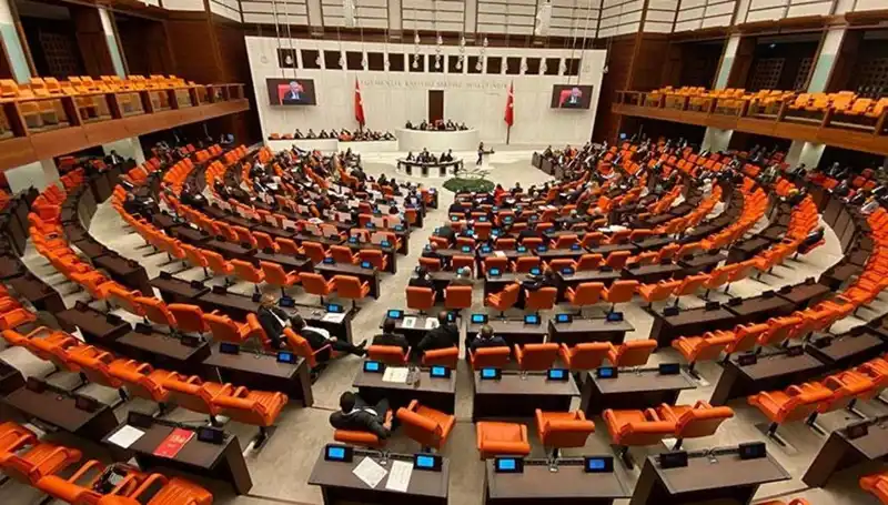 Yeni Dokunulmazlık Dosyaları Meclis’e Sunuldu: Tartışmalar Yükseliyor!