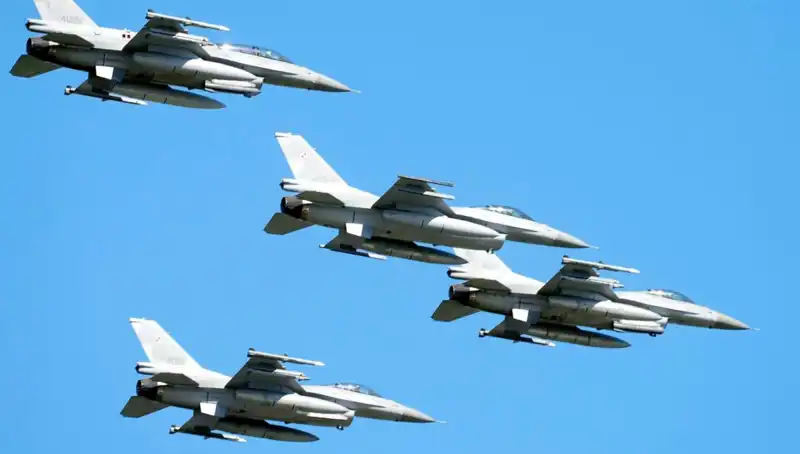 Ukrayna'nın F-16 Hayalini Gerçekleştiriyor: ABD'den 310 Milyon Dolar Destek