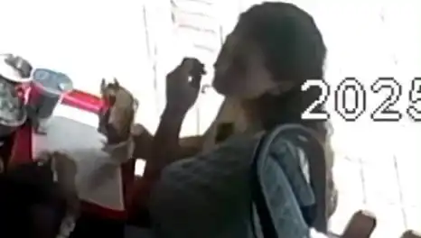 Saçını Koparıp Tostunun İçine Koyduğu Anlar Görüntülendi, Olay Şok Etti!