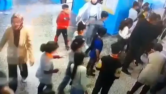 Mardin'de Şok Olay: Dili Boğazına Kaçan Öğrenciyi Müdür Yardımcısı Hayata Döndürdü!
