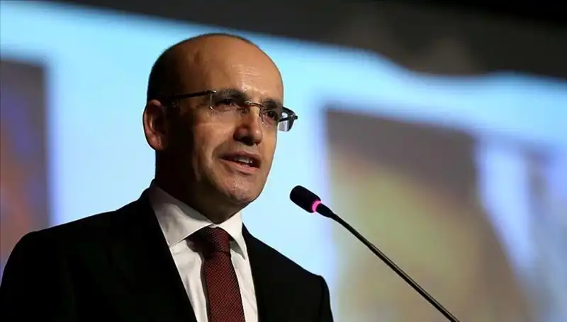 Bakan Şimşek'ten KKM Açıklaması: Ekonomi ve Enflasyon Üzerine Kritik Değerlendirmeler